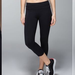 Lululemon Inspire Crop II Leggings